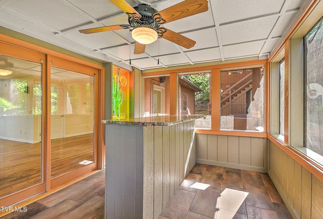490 Hideaway Farm Road, Piney Flats, TN 37686