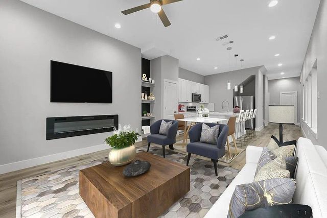 2507 Birmingham Avenue, Dallas, TX 75215