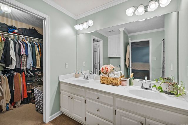 61 Rebecca Lane, Searcy, AR 72143