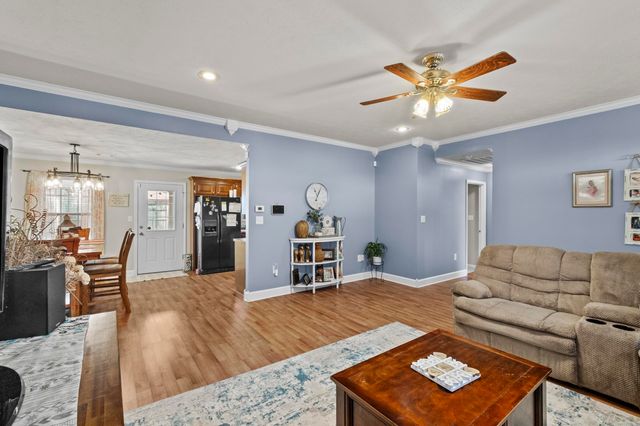 61 Rebecca Lane, Searcy, AR 72143