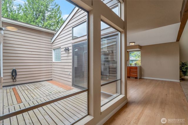 25432 213th Place SE #4, Maple Valley, WA 98038