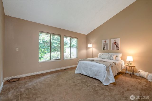 25432 213th Place SE #4, Maple Valley, WA 98038