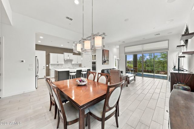 11961 W CREOSOTE Drive, Peoria, AZ 85383