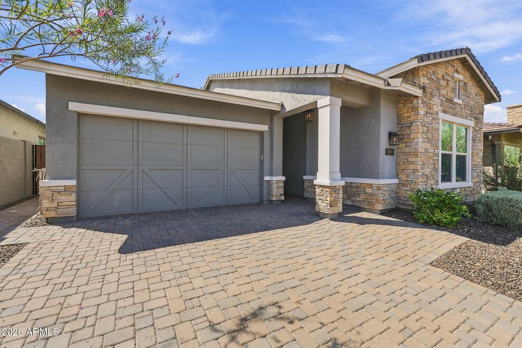 11961 W CREOSOTE Drive, Peoria, AZ 85383 — photo 3