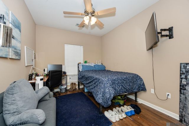 5252 Eastbay Dr, Baton Rouge, LA 70820