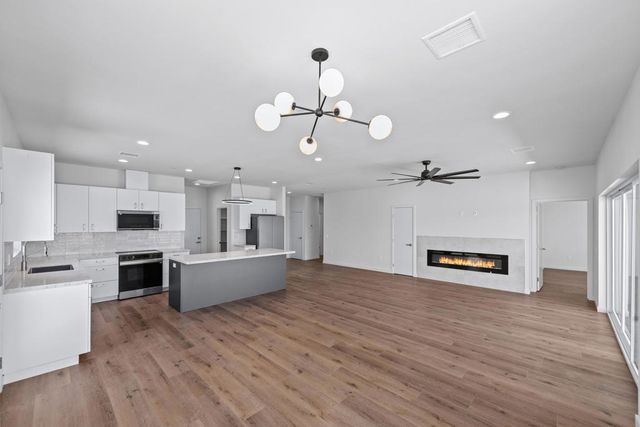 7082 Avalon Avenue, Yucca Valley, CA 92284