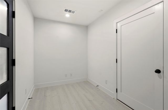 7207 Mohawk Drive B 3, Dallas, TX 75235