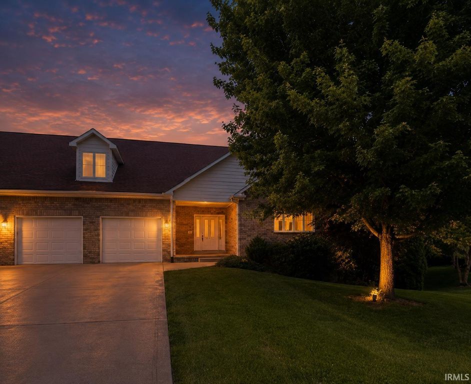 1761 Walnut Trace, Greenfield, IN 46140