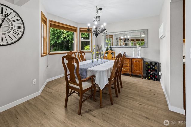 13715 110th Avenue Ct E, Puyallup, WA 98374