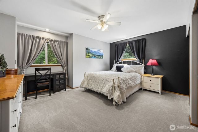 13715 110th Avenue Ct E, Puyallup, WA 98374