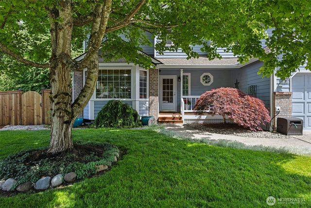13715 110th Avenue Ct E, Puyallup, WA 98374