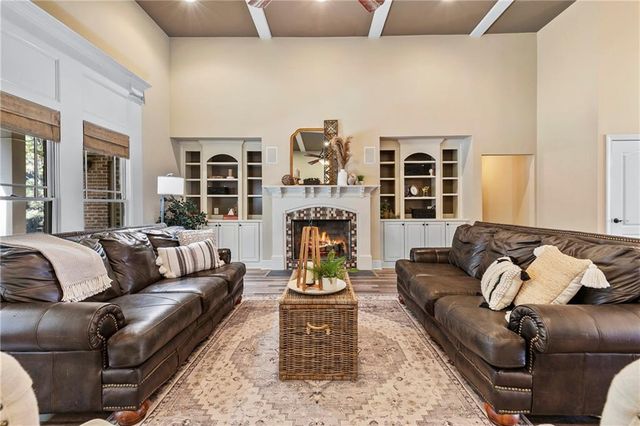 1178 ANTRIM GLEN Drive, Hoschton, GA 30548