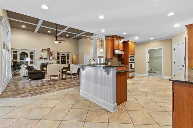 1178 ANTRIM GLEN Drive, Hoschton, GA 30548