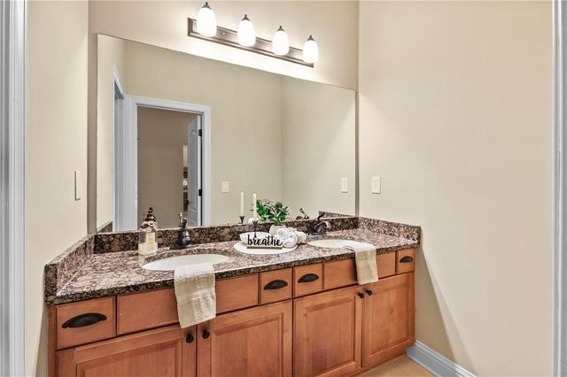 1178 ANTRIM GLEN Drive, Hoschton, GA 30548