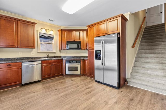 1178 ANTRIM GLEN Drive, Hoschton, GA 30548