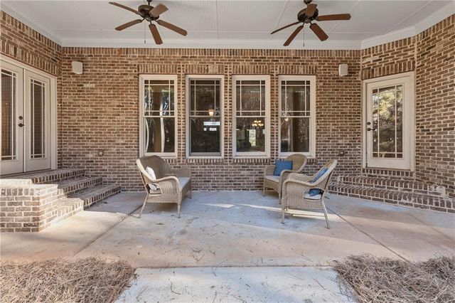 1178 ANTRIM GLEN Drive, Hoschton, GA 30548