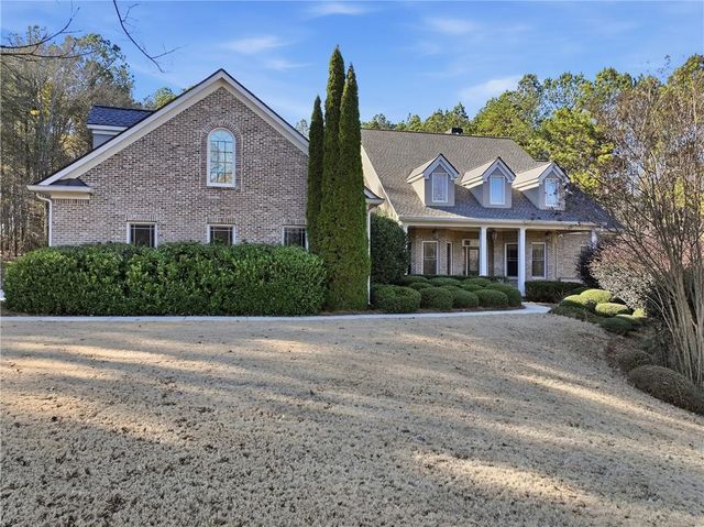 1178 ANTRIM GLEN Drive, Hoschton, GA 30548