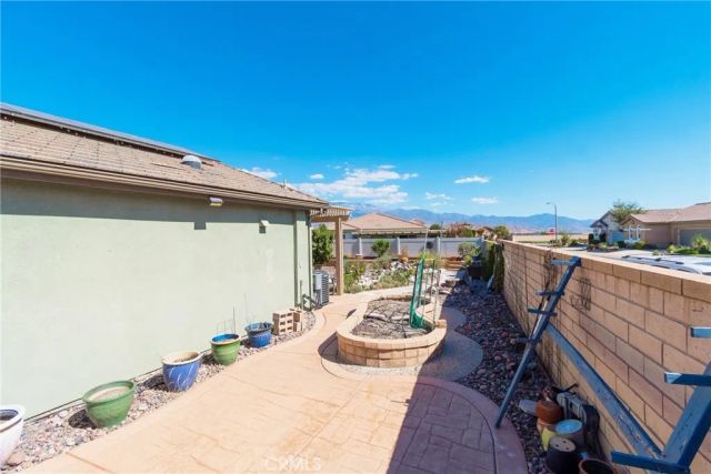368 Shining Rock, Beaumont, CA 92223
