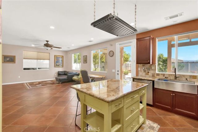 368 Shining Rock, Beaumont, CA 92223
