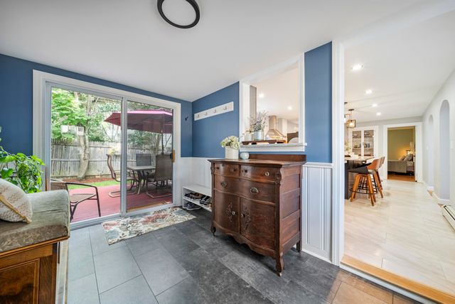 27 Courtland Street, Nashua, NH 03064