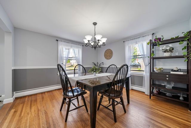 27 Courtland Street, Nashua, NH 03064