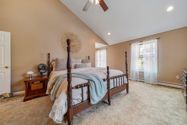 27 Courtland Street, Nashua, NH 03064