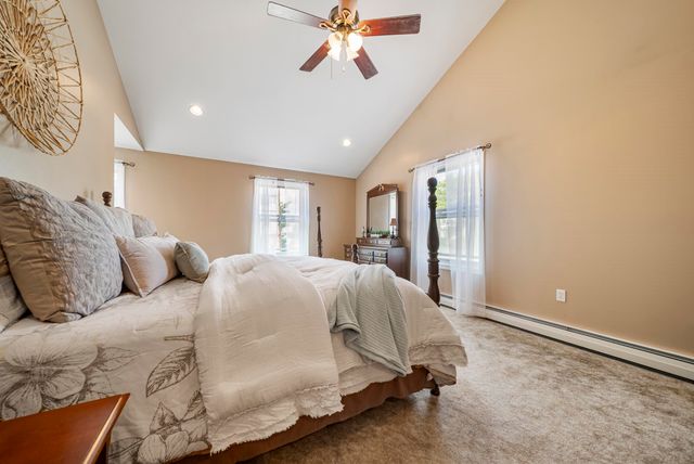 27 Courtland Street, Nashua, NH 03064