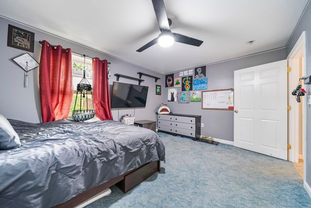 27 Courtland Street, Nashua, NH 03064