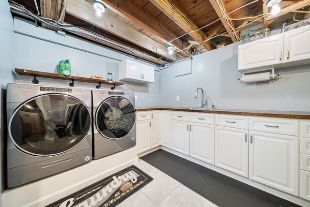 27 Courtland Street, Nashua, NH 03064