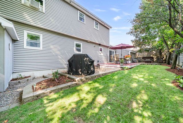 27 Courtland Street, Nashua, NH 03064