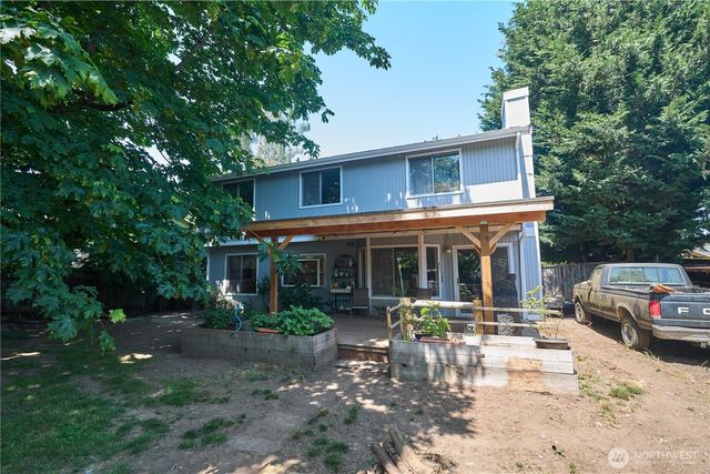 22023 SE 266th Place, Maple Valley, WA 98038