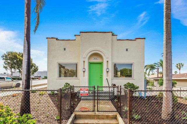 915 Civic Center Dr, Oceanside, CA 92054