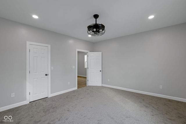 2209 Noble Street, Anderson, IN 46016