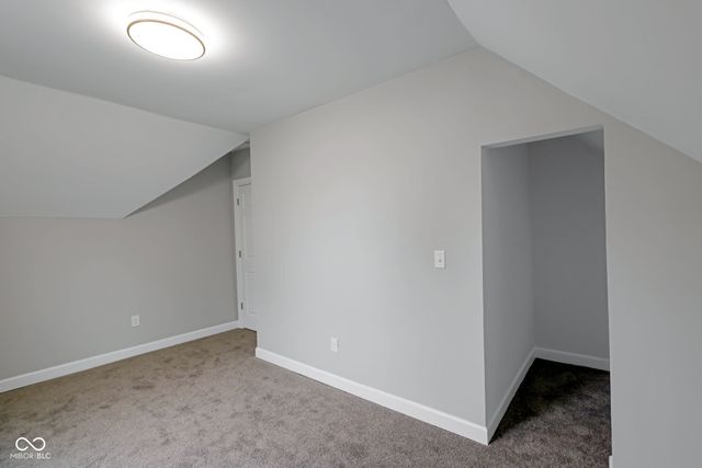 2209 Noble Street, Anderson, IN 46016