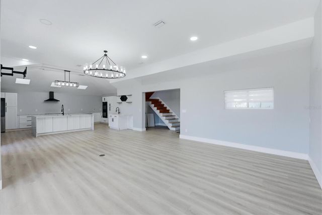 10218 46TH AVENUE W, Bradenton, FL 34210