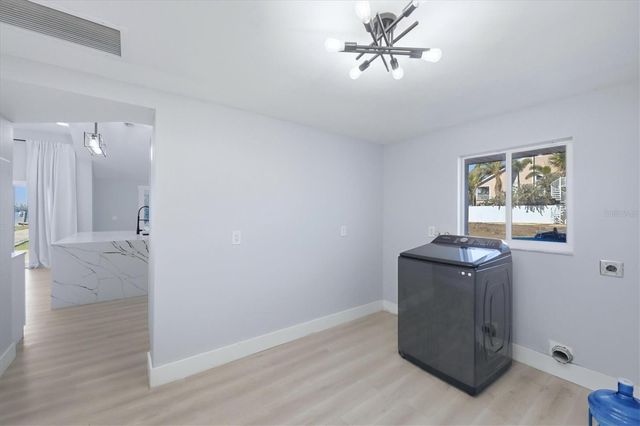 10218 46TH AVENUE W, Bradenton, FL 34210