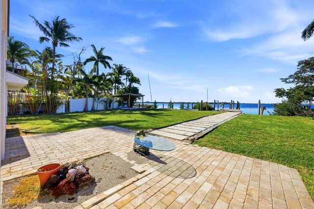 10218 46TH AVENUE W, Bradenton, FL 34210