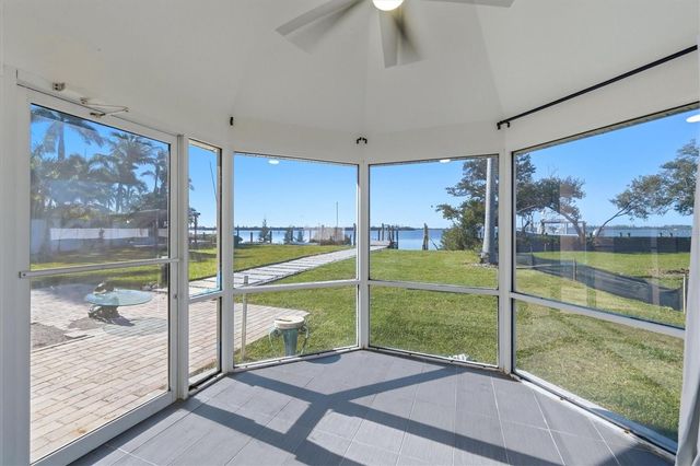 10218 46TH AVENUE W, Bradenton, FL 34210