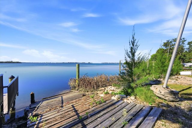 10218 46TH AVENUE W, Bradenton, FL 34210