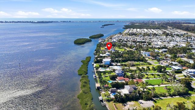 10218 46TH AVENUE W, Bradenton, FL 34210