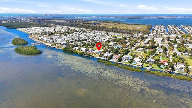 10218 46TH AVENUE W, Bradenton, FL 34210