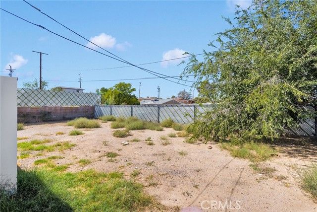 520 Adele Drive, Barstow, CA 92311