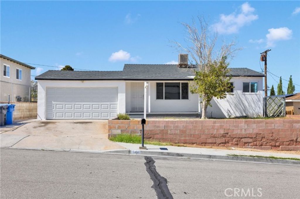 520 Adele Drive, Barstow, CA 92311