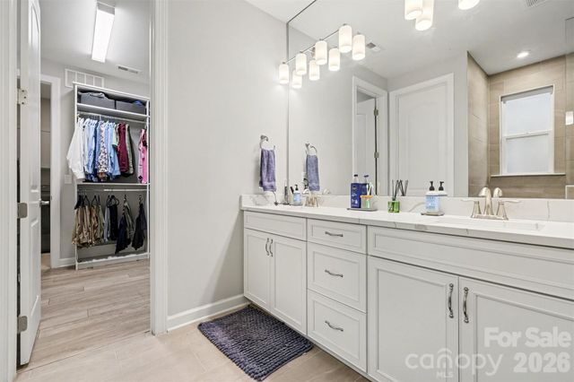 3606 Marchers Trace Drive, Charlotte, NC 28227