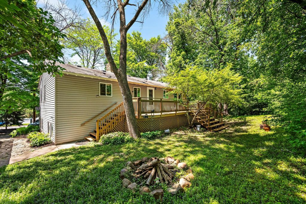 5200 Greenwood Circle, Excelsior, MN 55331 — photo 4