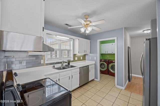 827 Roberts Road, Newport, NC 28570