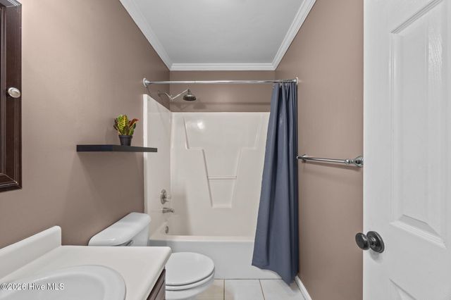 827 Roberts Road, Newport, NC 28570