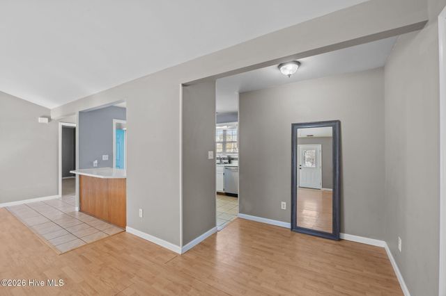 827 Roberts Road, Newport, NC 28570