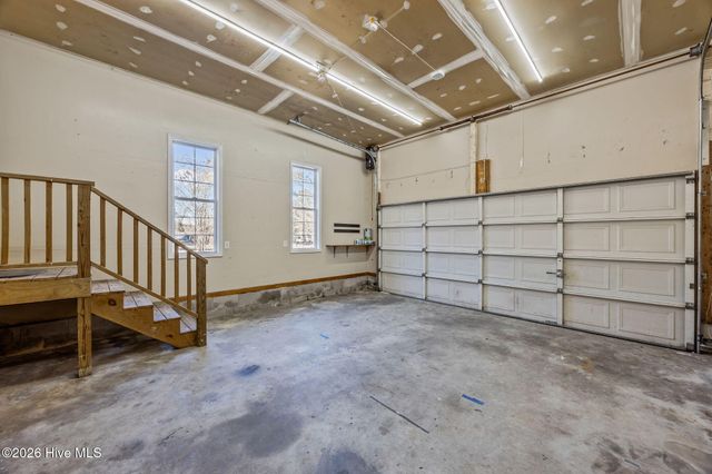 827 Roberts Road, Newport, NC 28570