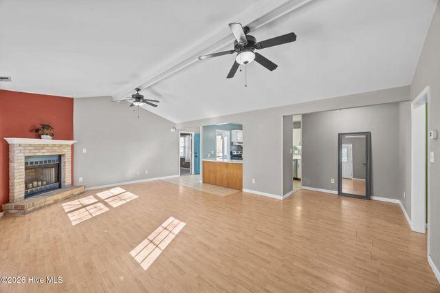 827 Roberts Road, Newport, NC 28570